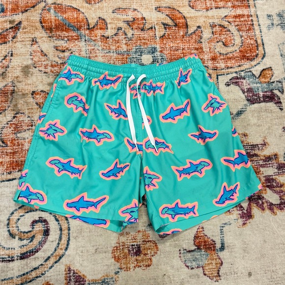 chubbies Other - Chubbies Mens Teal Neon Hammerhead Shark Print 5.5 Inch Inseam Swim Trunks Med